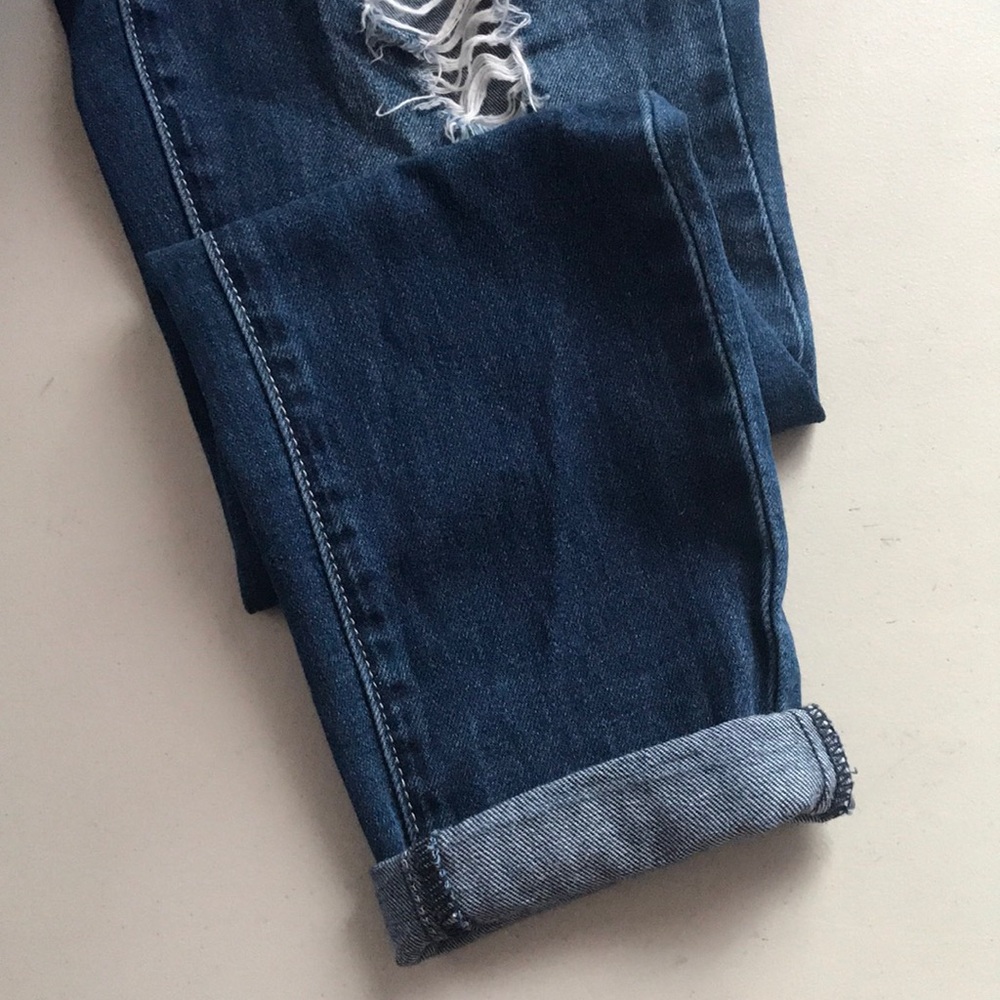 Ripped jeans - Picture 3 of 4